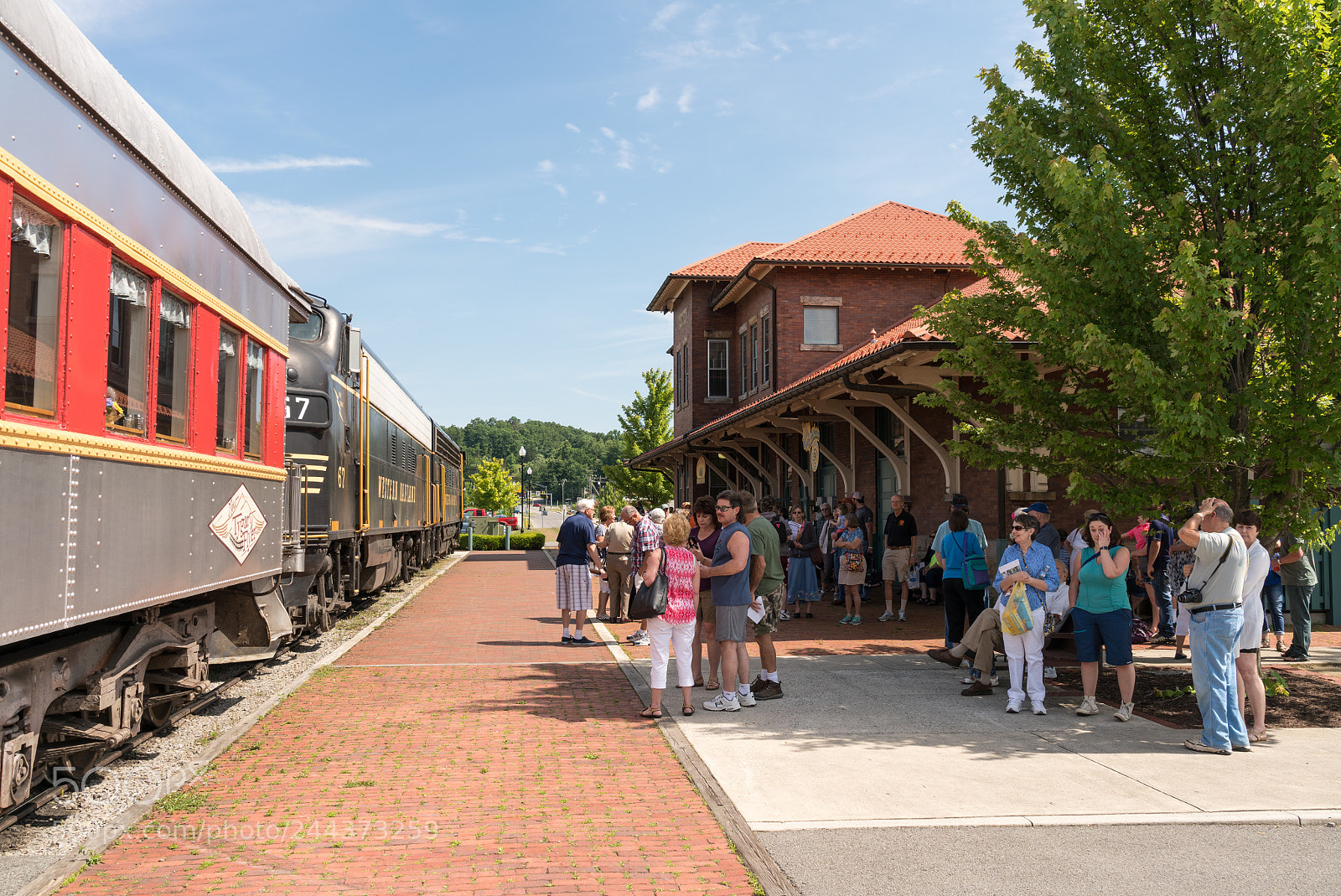 Sony a7R II sample photo. Tygart flyer antique train photography
