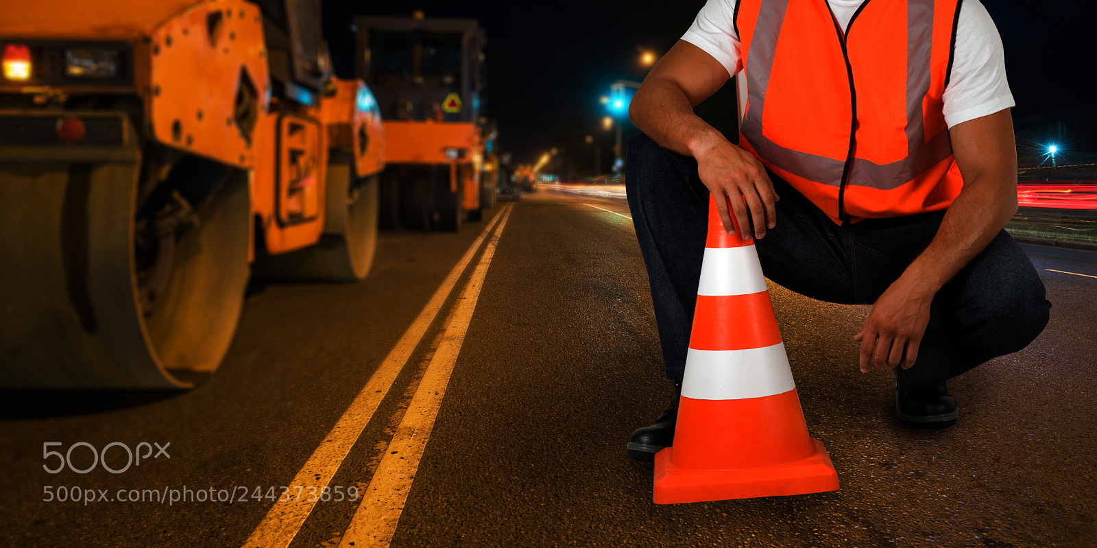 Nikon D810 sample photo. Repairing the road photography