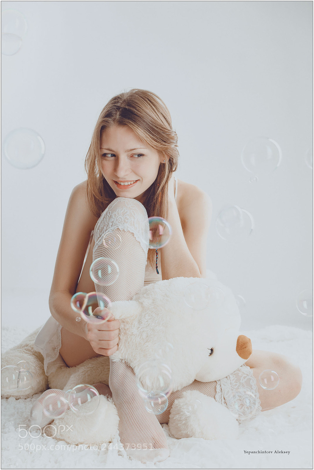 Canon EOS 60D sample photo. Girl with teddy bear photography