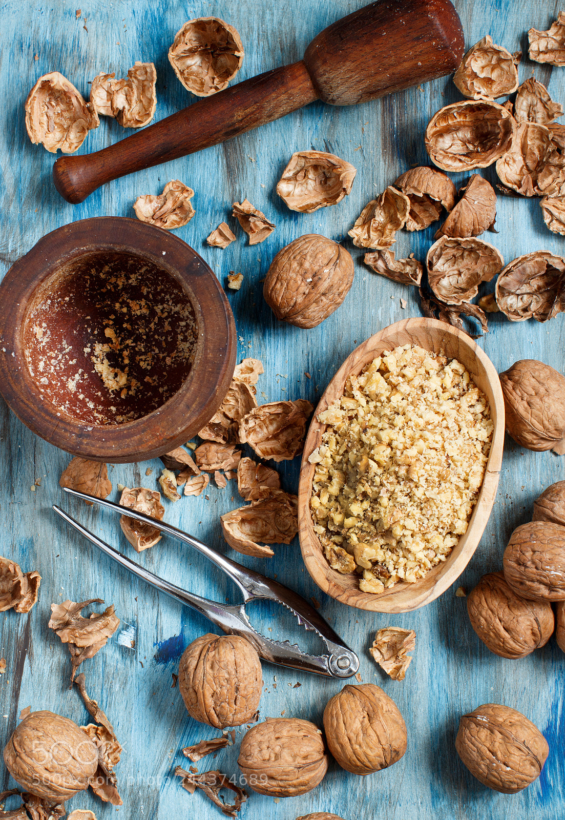 Canon EOS 650D (EOS Rebel T4i / EOS Kiss X6i) sample photo. Fresh walnuts and mortar photography