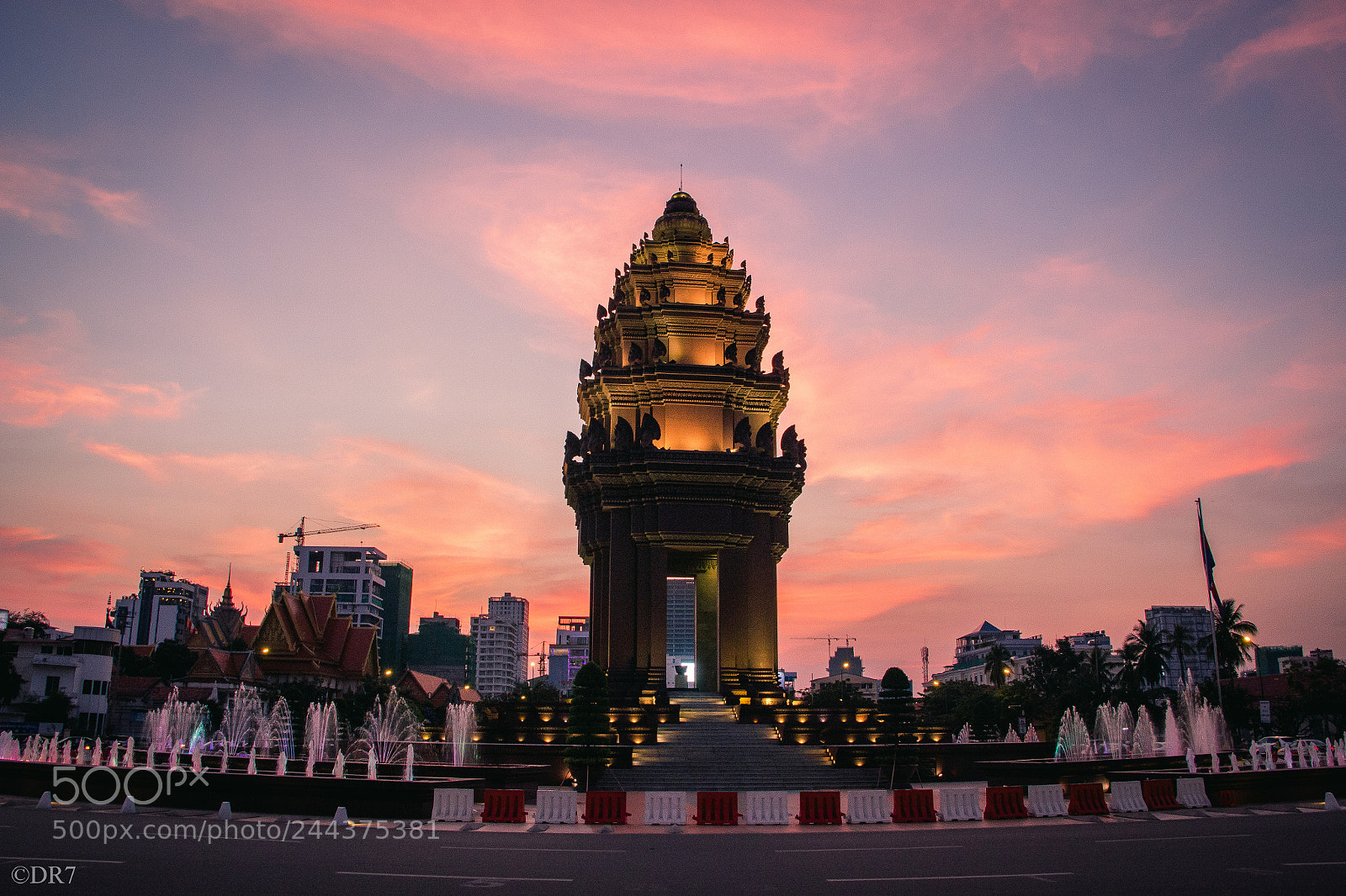 Canon EOS 650D (EOS Rebel T4i / EOS Kiss X6i) sample photo. • independence​​ monument #dr7 photography