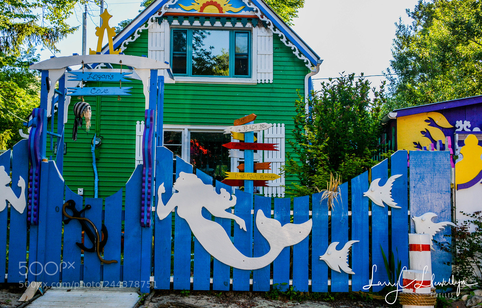 Nikon D7100 sample photo. Ginger bread homes photography