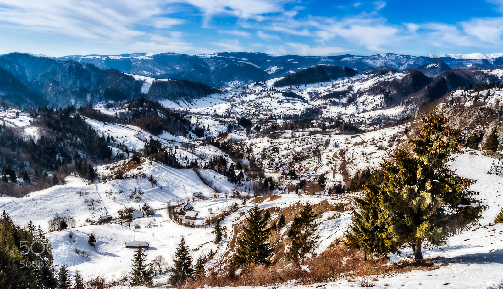 Canon EOS 200D (EOS Rebel SL2 / EOS Kiss X9) sample photo. The carpathians covered with photography