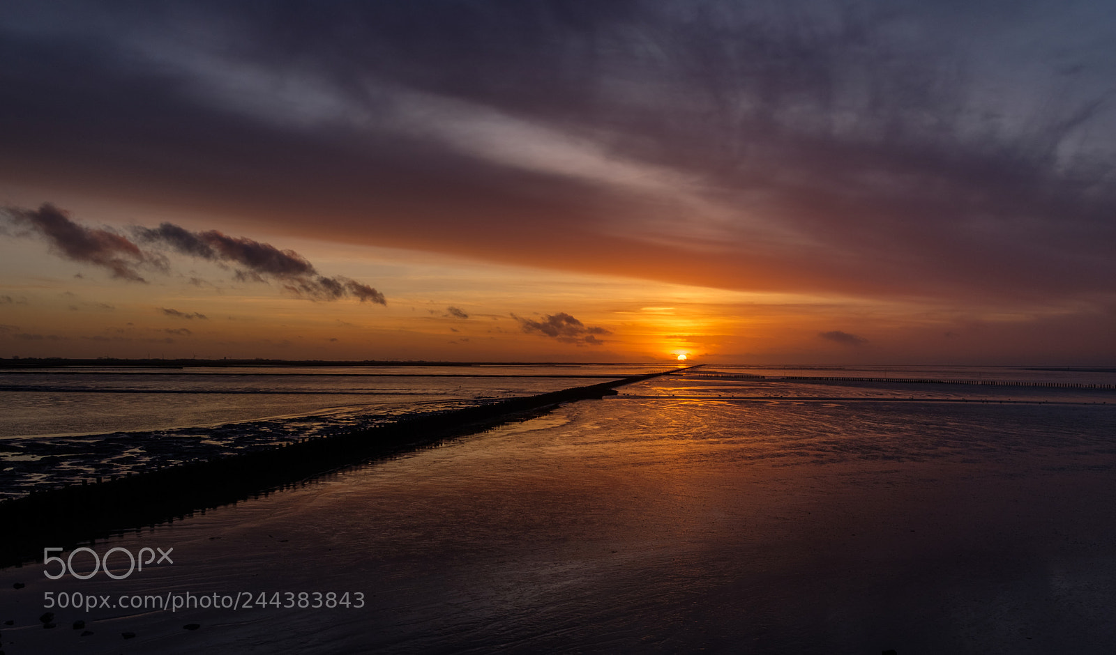 Fujifilm X100F sample photo. Sunset wadden 30-1 photography