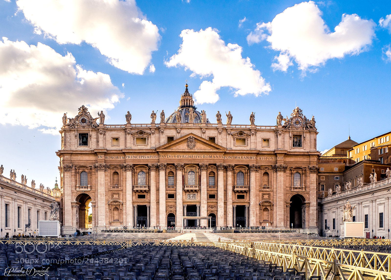 Olympus OM-D E-M10 II sample photo. Basilica san pietro vatican photography