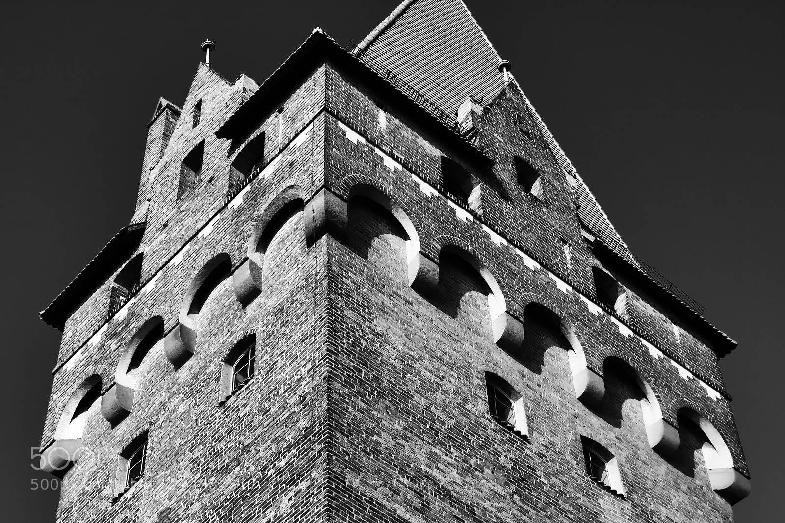 Canon EOS 760D (EOS Rebel T6s / EOS 8000D) sample photo. Tower architecture photography