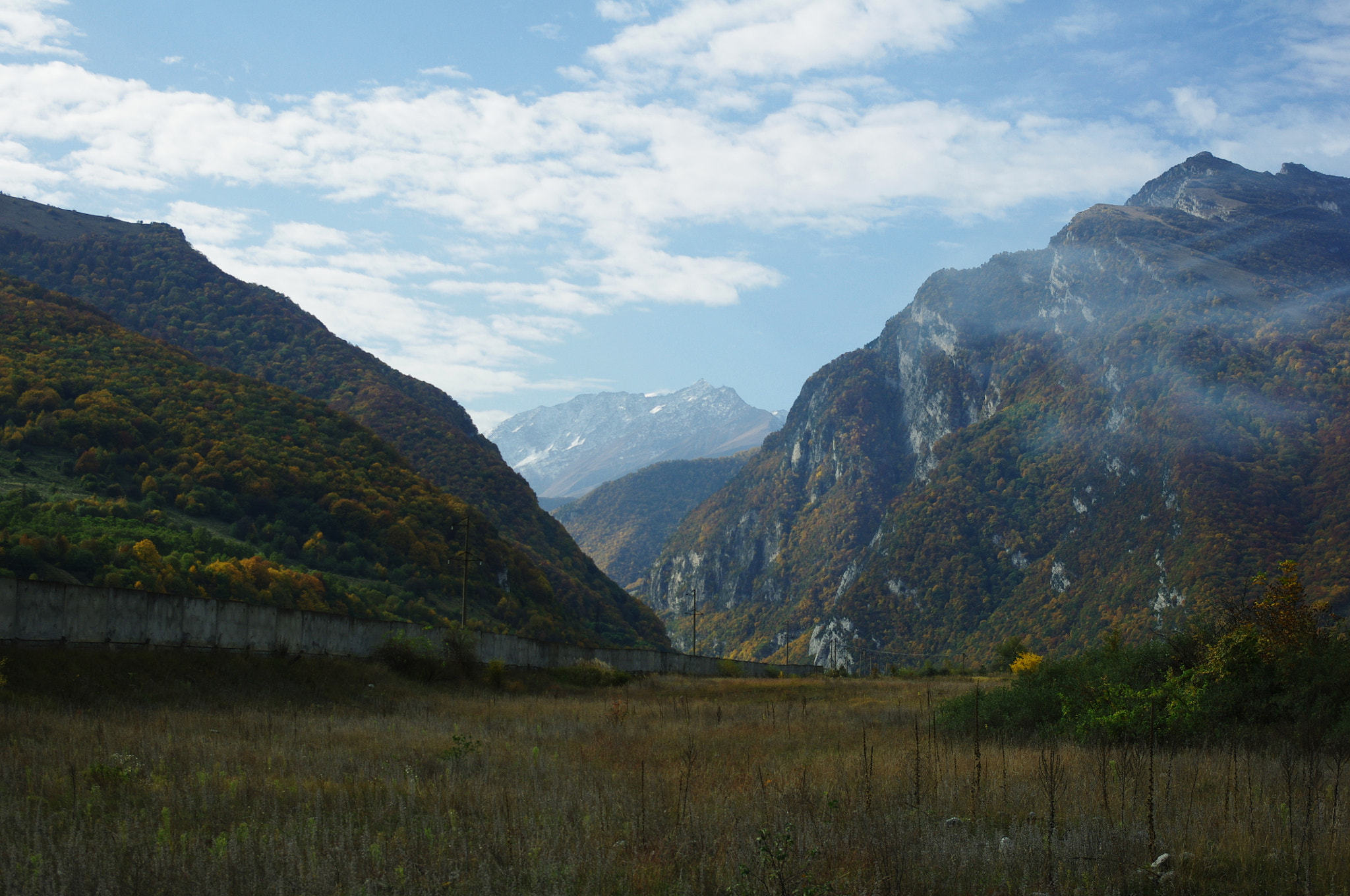 Pentax K-x sample photo. Entrance to the daryal gorge photography