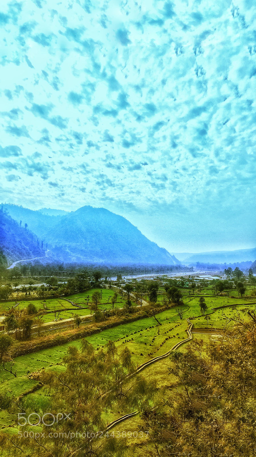 Apple iPhone 6 sample photo. Clouds photography