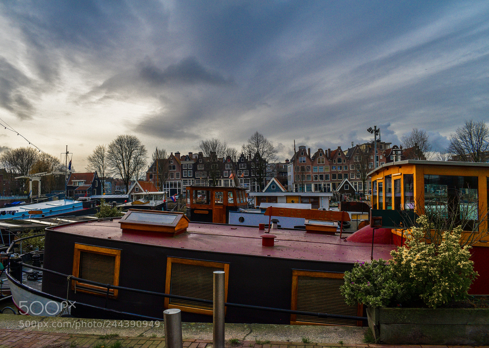 Nikon D5600 sample photo. Amsterdam houseboats photography