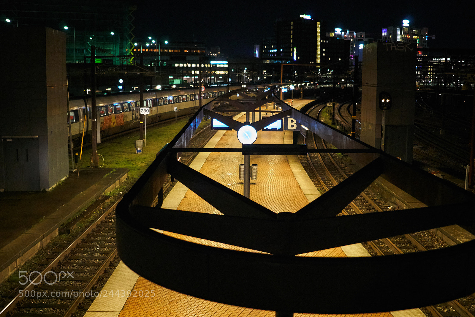 Sony a6300 sample photo. Copenhagen by night photography
