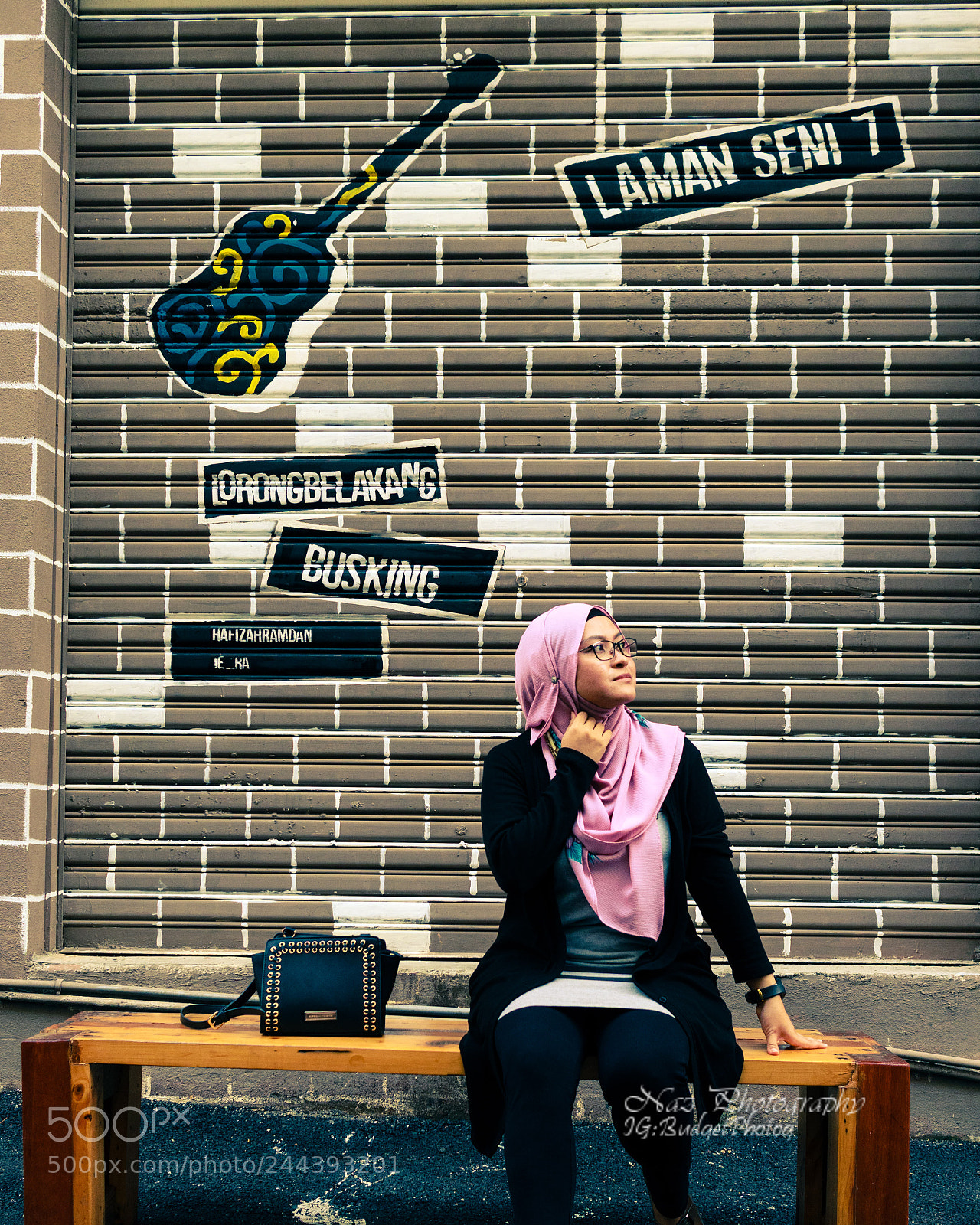 Canon EOS M5 sample photo. Street arts photography