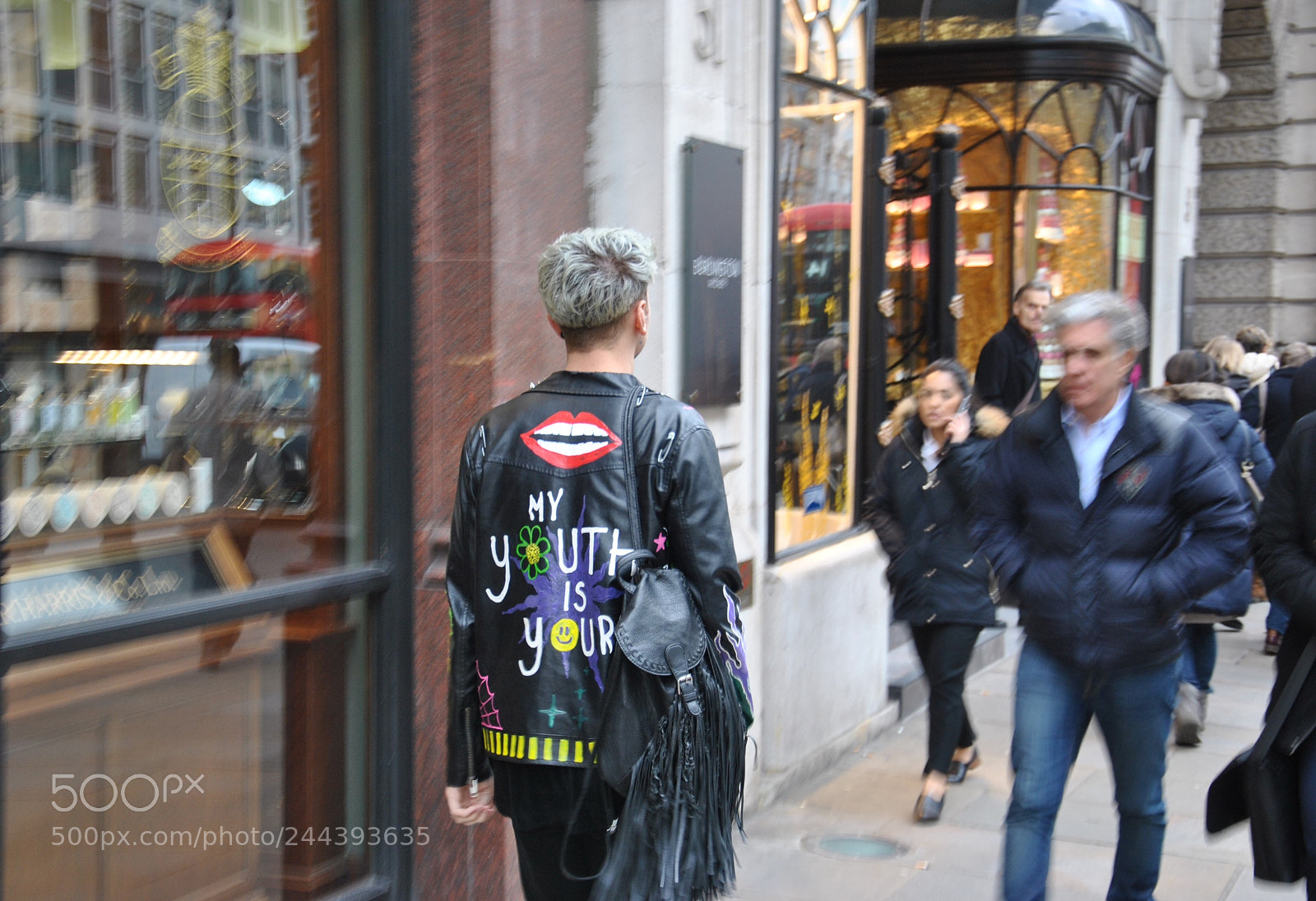 Nikon D3000 sample photo. Slingshot diaries - piccadilly. photography