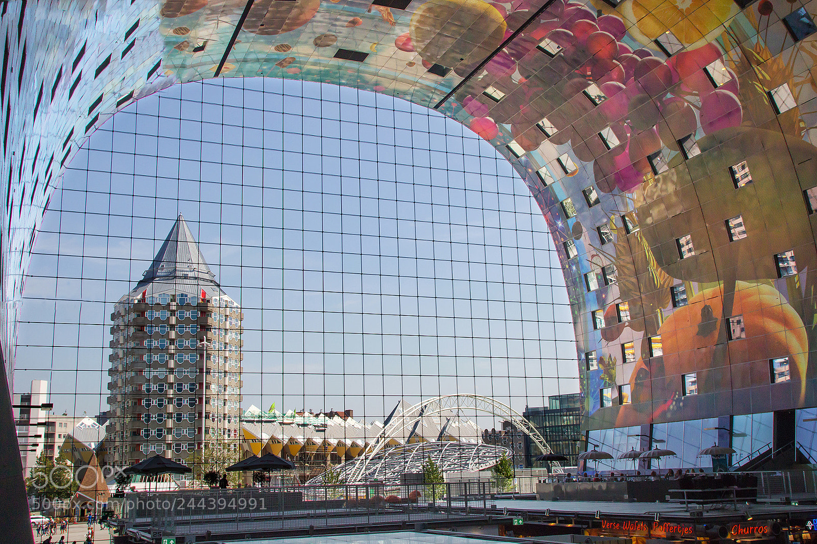 Canon EOS 7D Mark II sample photo. Rotterdam inside the markethall photography