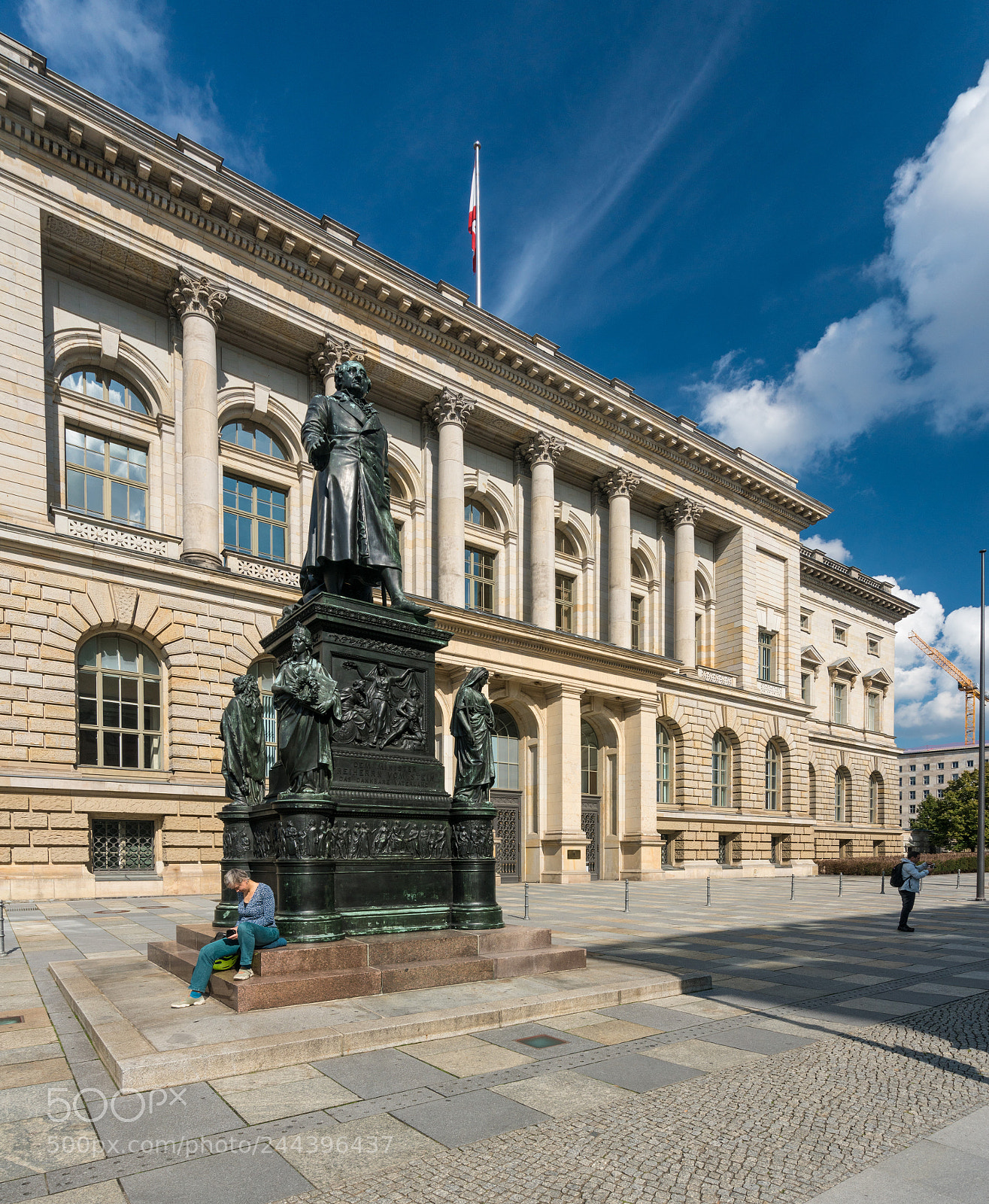 Sony a7R II sample photo. State parliament building in photography