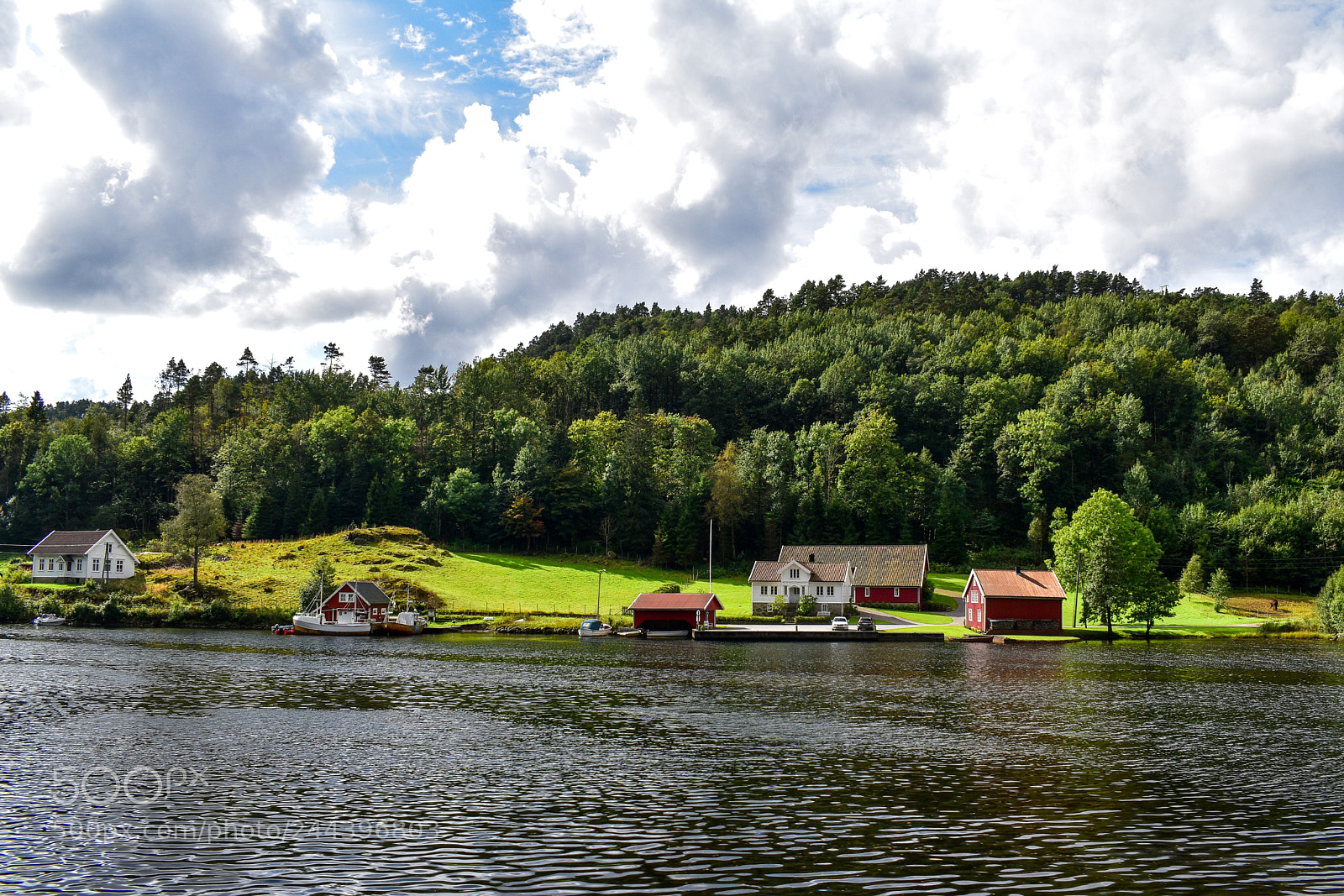 Nikon D5600 sample photo. Lake in norway photography
