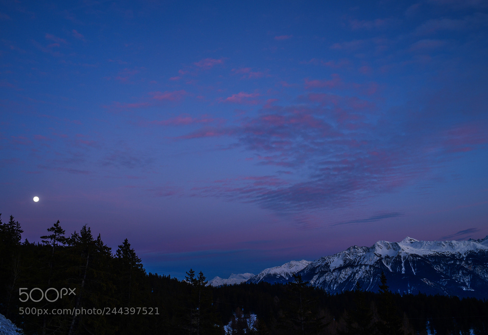 Nikon D850 sample photo. (almost) fullmoon at dusk photography
