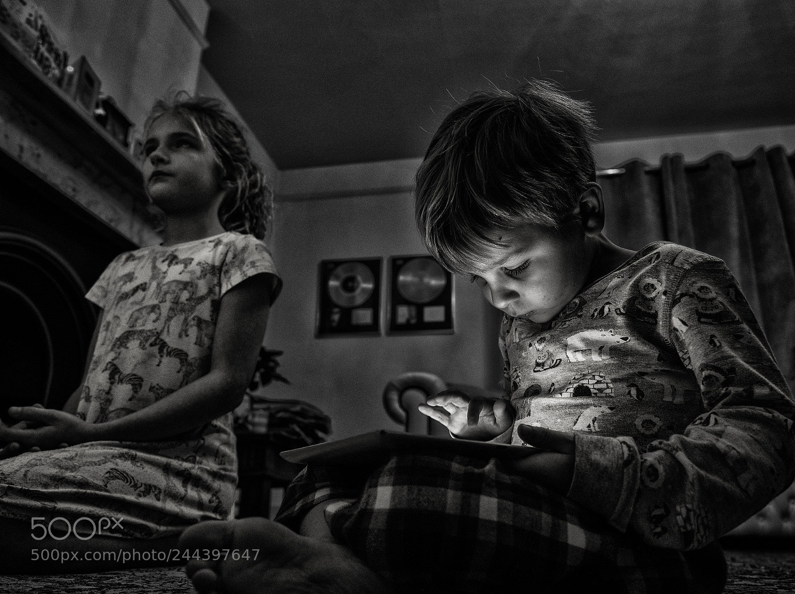 Olympus PEN E-PL5 sample photo. Cyber children photography