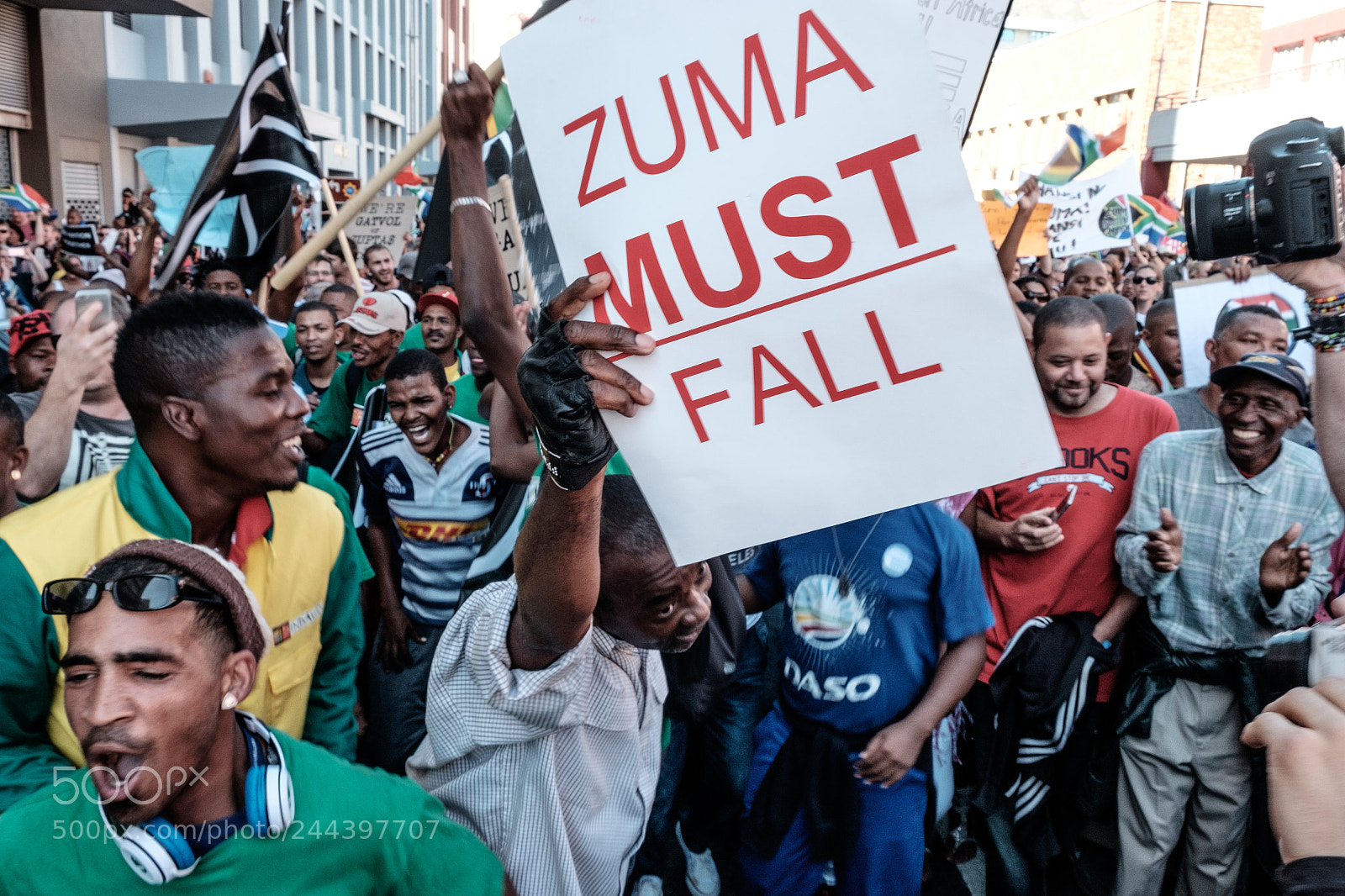 Fujifilm X-T10 sample photo. Zuma must fall photography