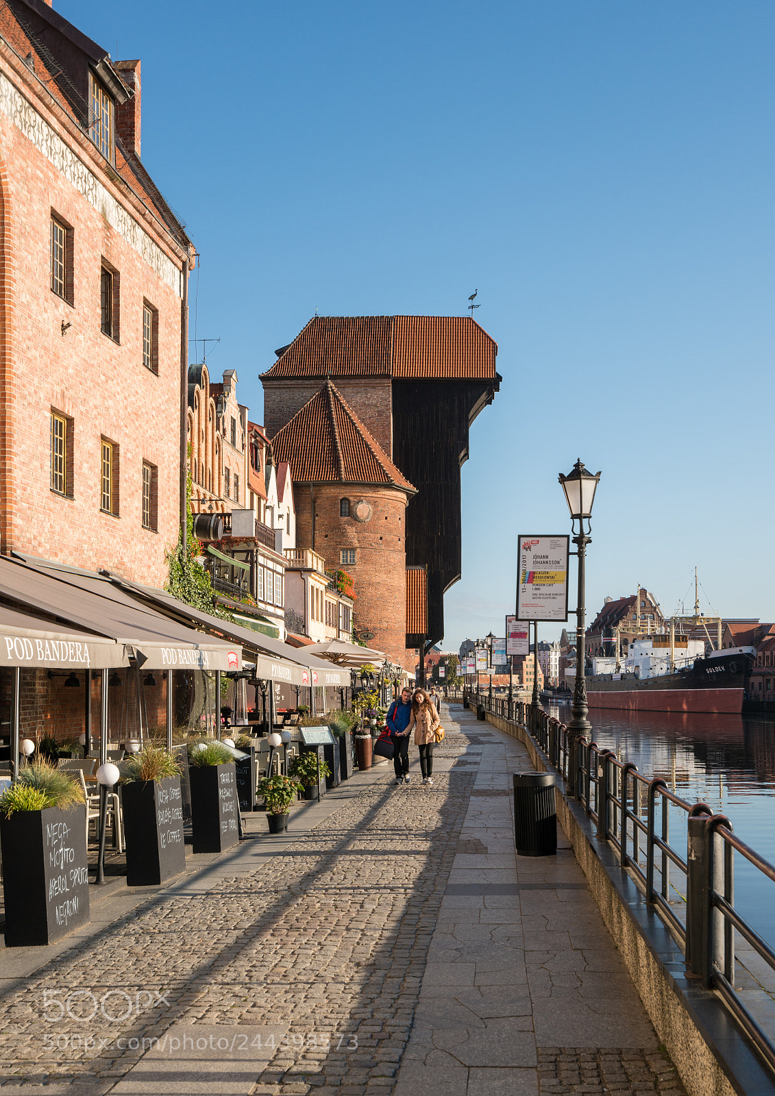Sony a7R II sample photo. Riverfront bars and restaurants photography