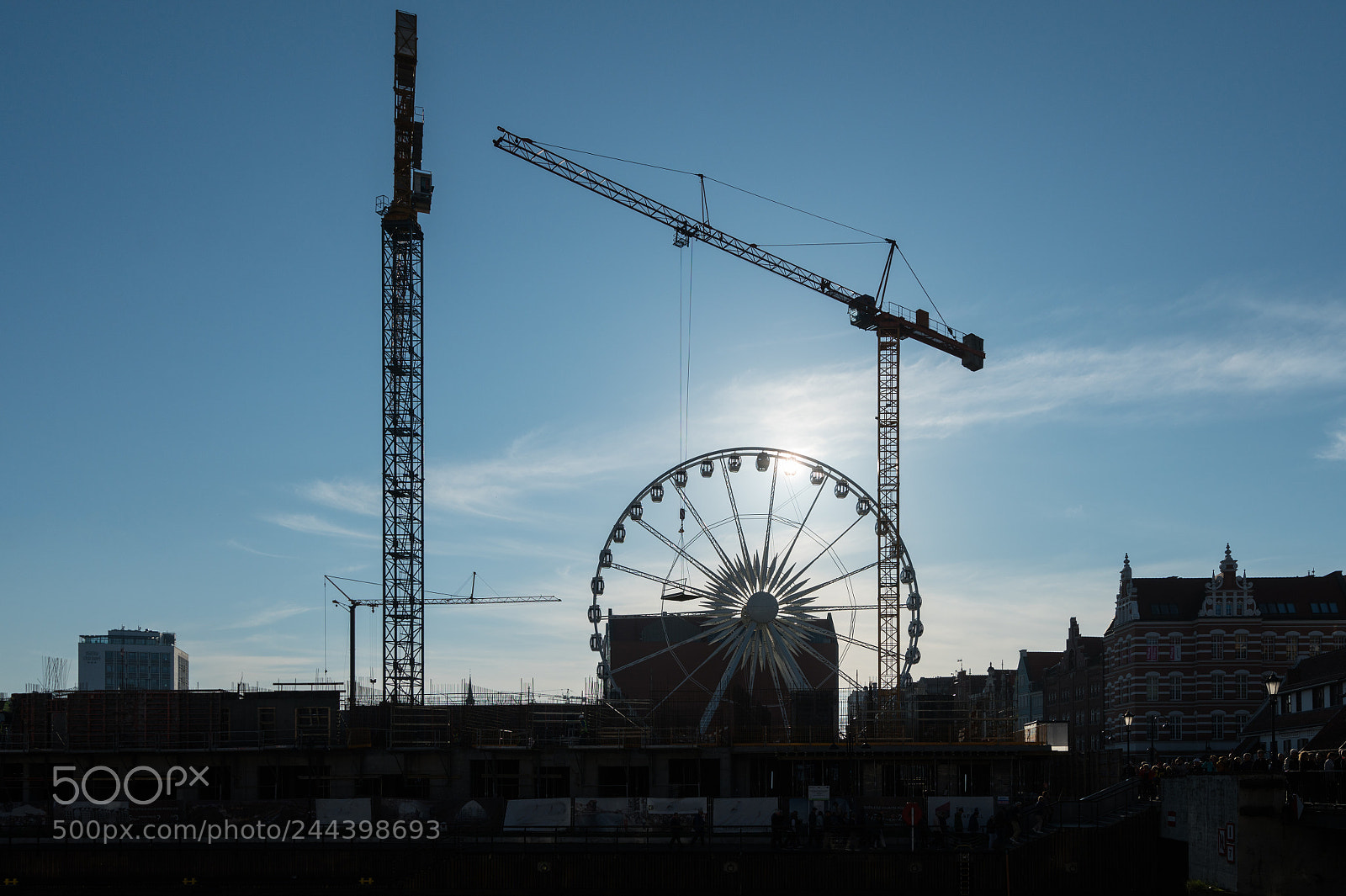 Sony a7R II sample photo. Cranes erecting new apartments photography