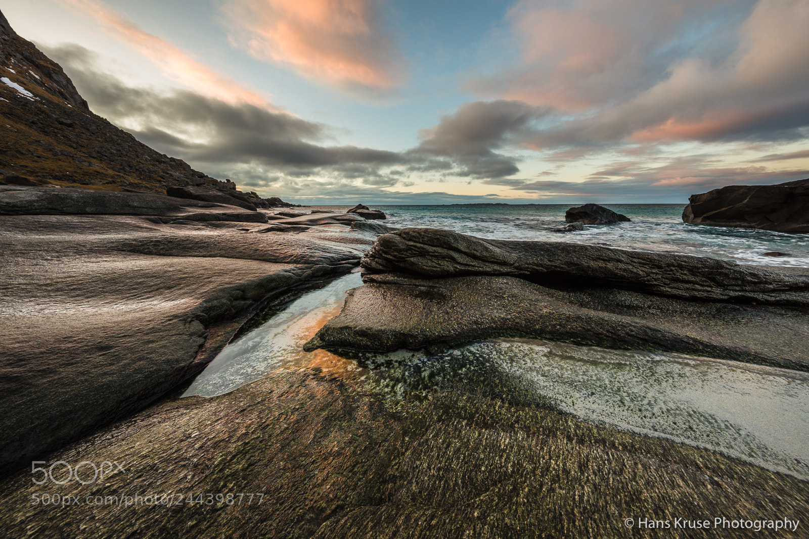 Canon EOS 5DS R sample photo. At the beach at photography