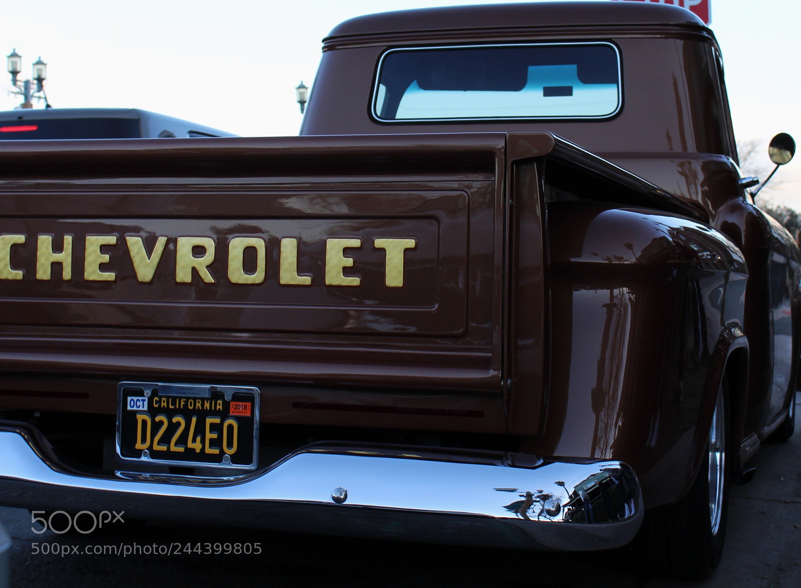 Canon EOS 1200D (EOS Rebel T5 / EOS Kiss X70 / EOS Hi) sample photo. Old car photography