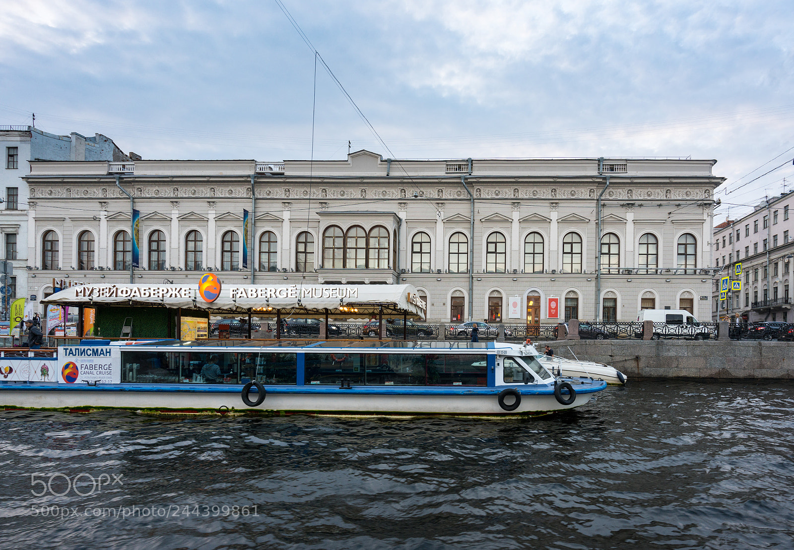 Sony a7R II sample photo. Faberge museum from canal photography