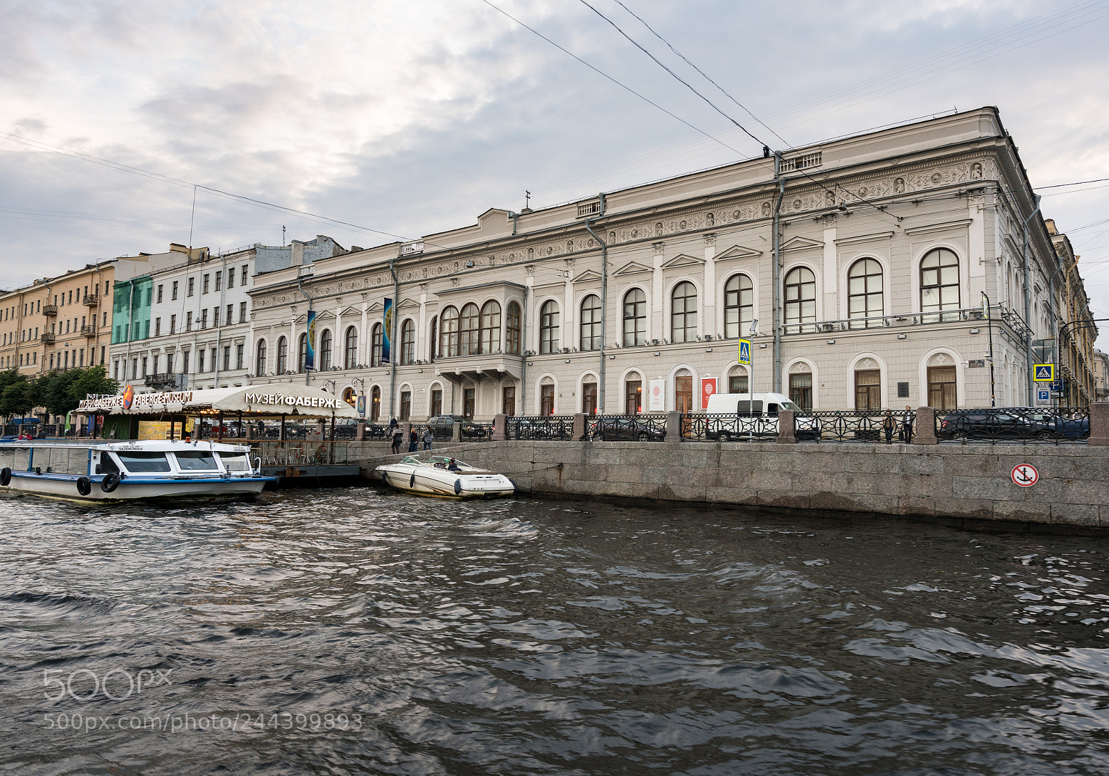 Sony a7R II sample photo. Faberge museum from canal photography