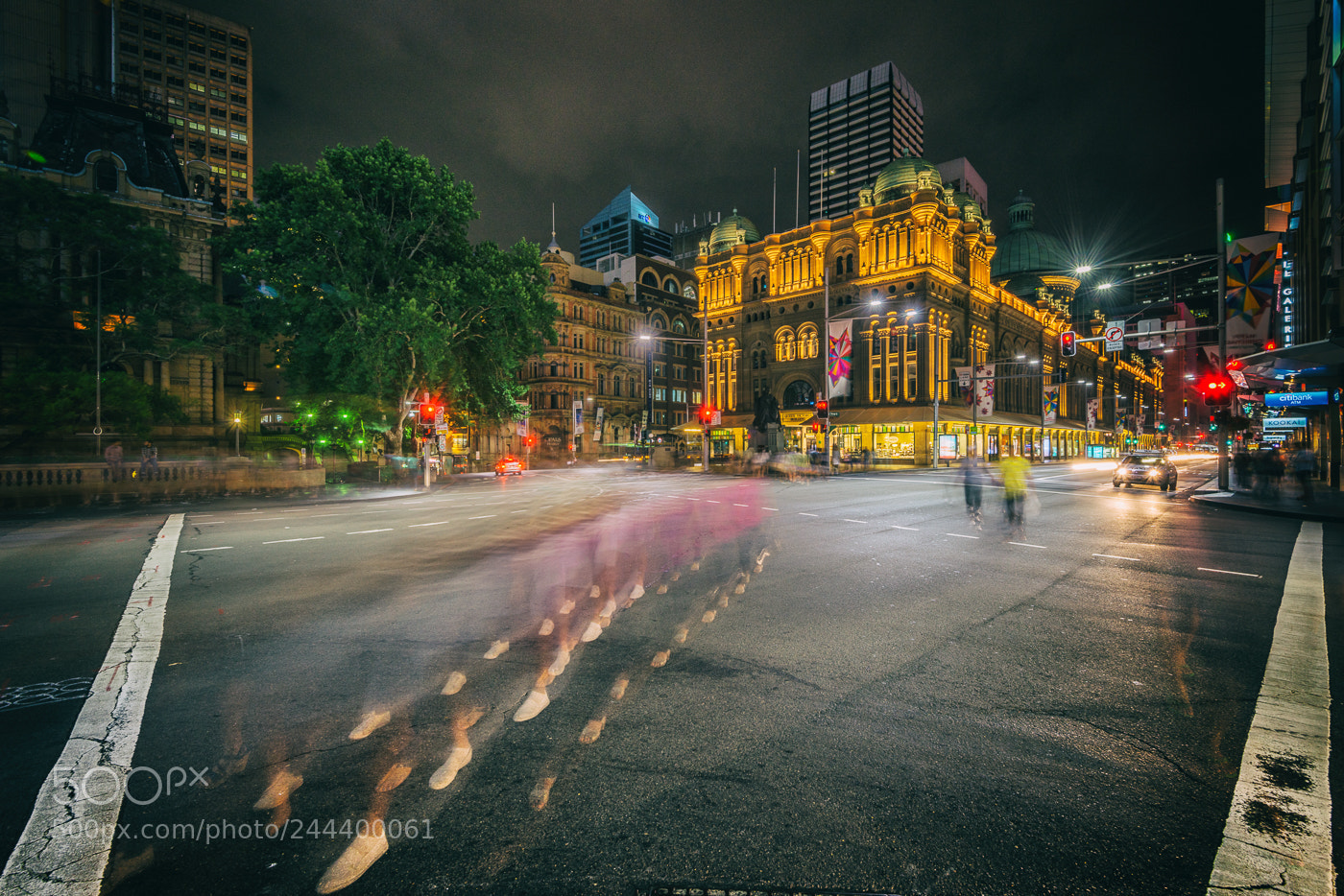 Nikon D800 sample photo. A busy crossing photography