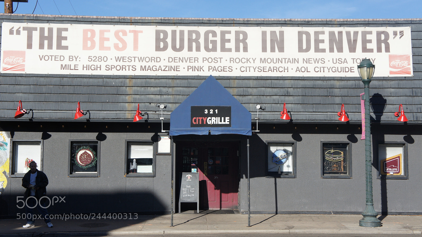 Sony Alpha NEX-3 sample photo. The best burger in photography