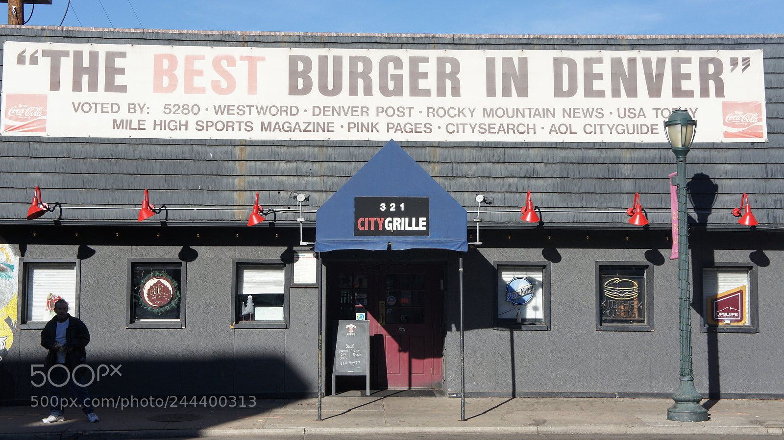 Sony Alpha NEX-3 sample photo. The best burger in photography