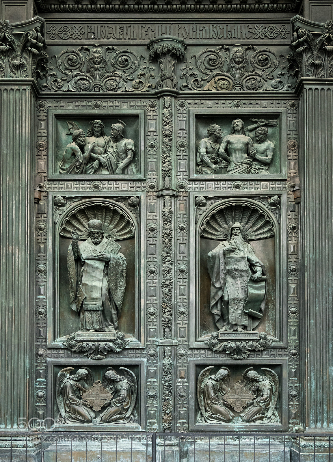 Sony a7R II sample photo. Esterior doors of st photography