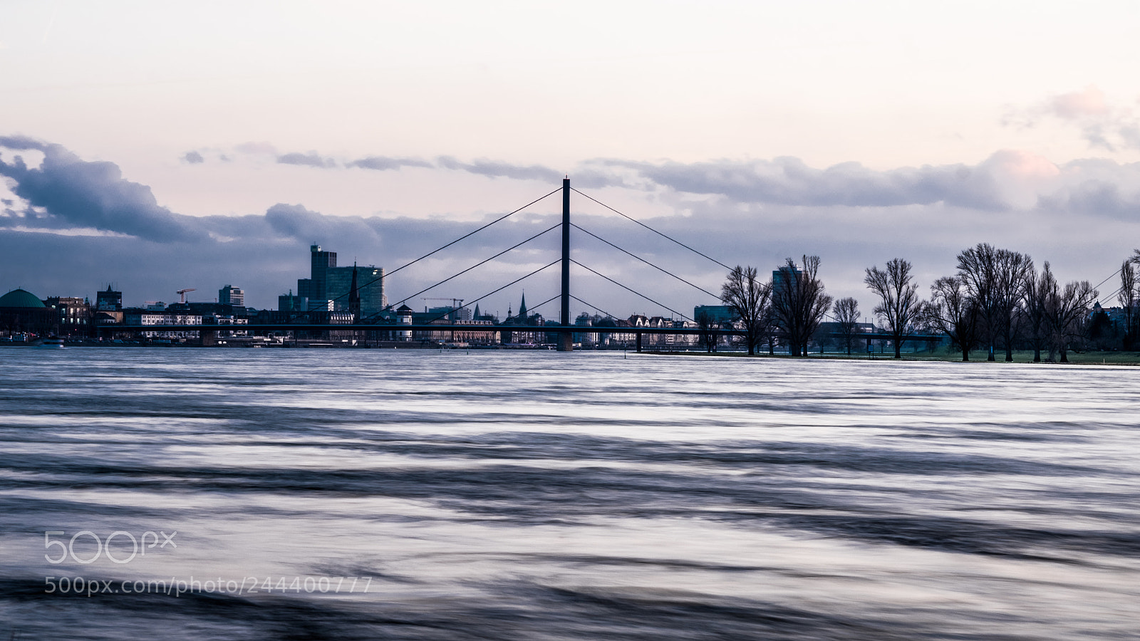 Fujifilm X-T2 sample photo. Düsseldorf photography