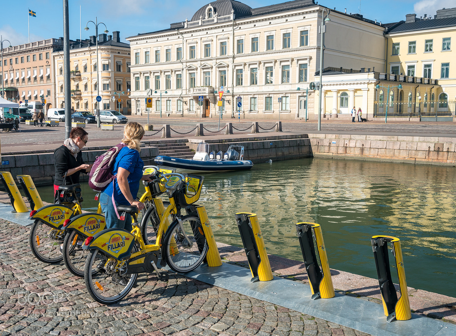 Sony a7R II sample photo. Alepa fillari bikes to photography