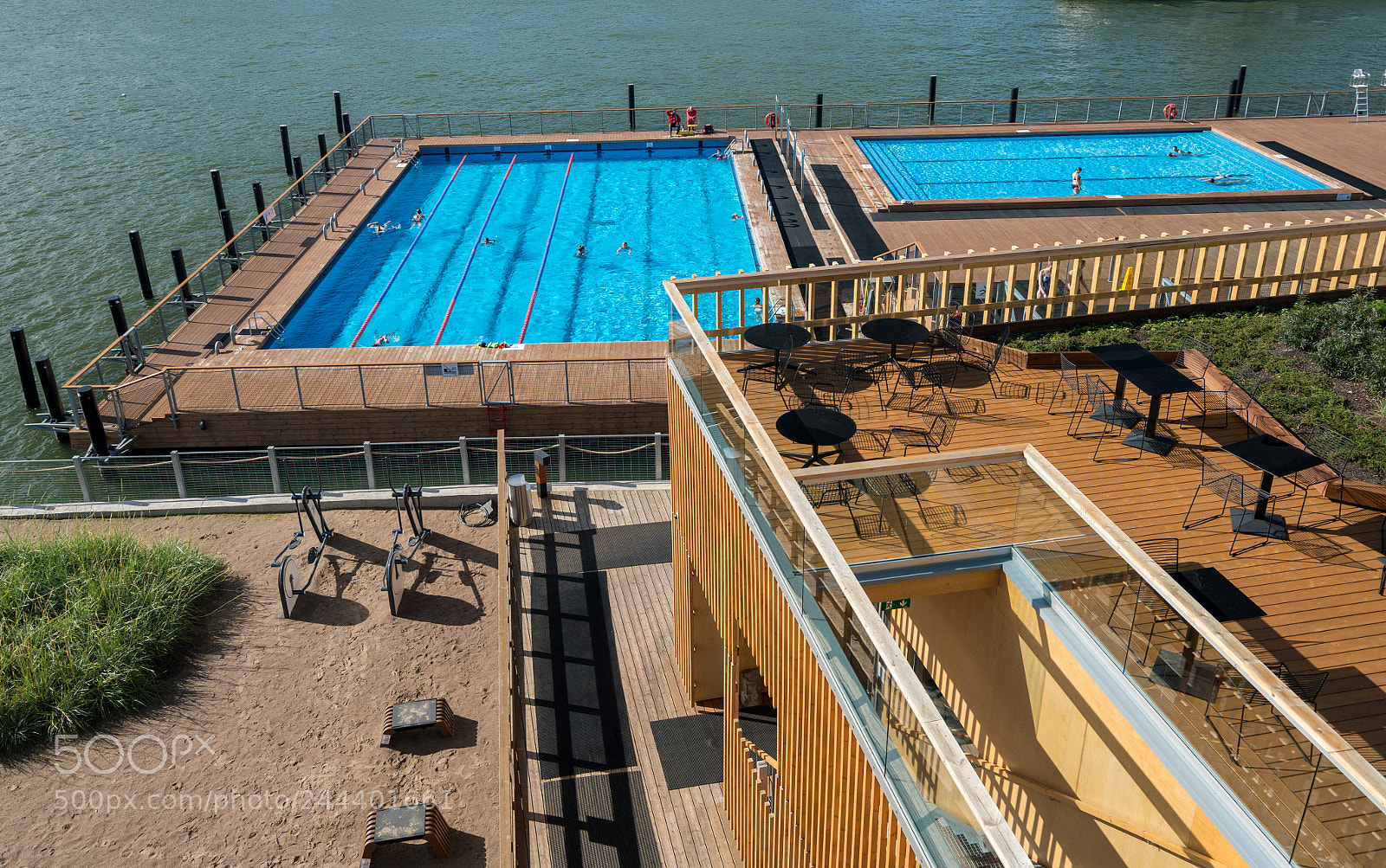 Sony a7R II sample photo. Swimming pools by market photography