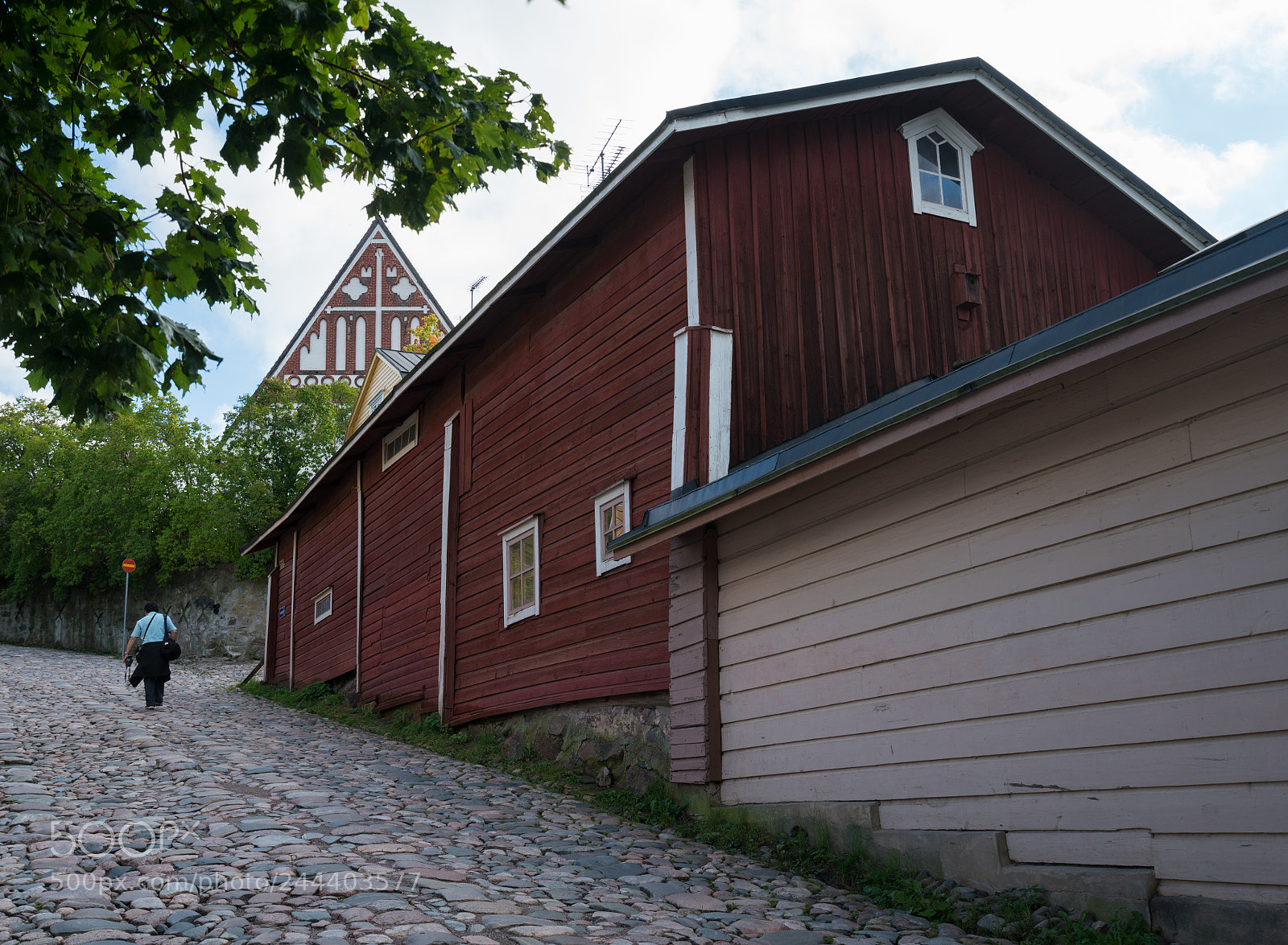 Sony a7R II sample photo. Old wooden houses in photography