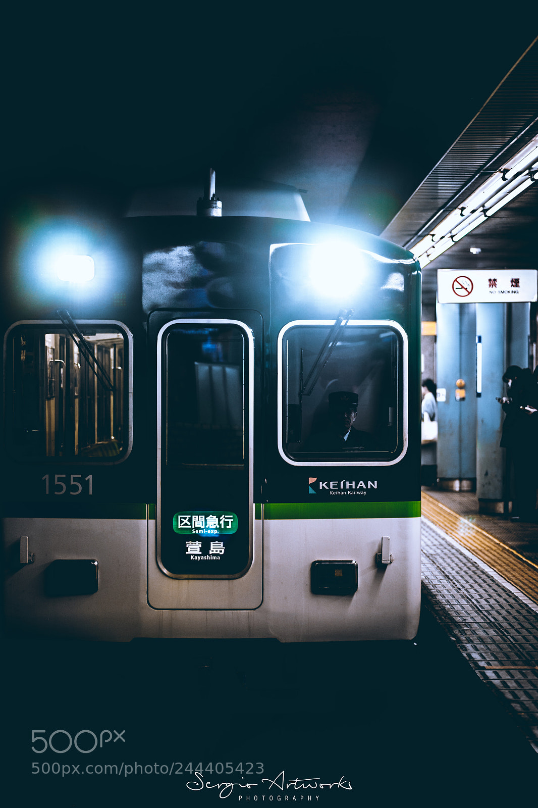 Sony a7 II sample photo. Yodoyabashi station, osaka photography