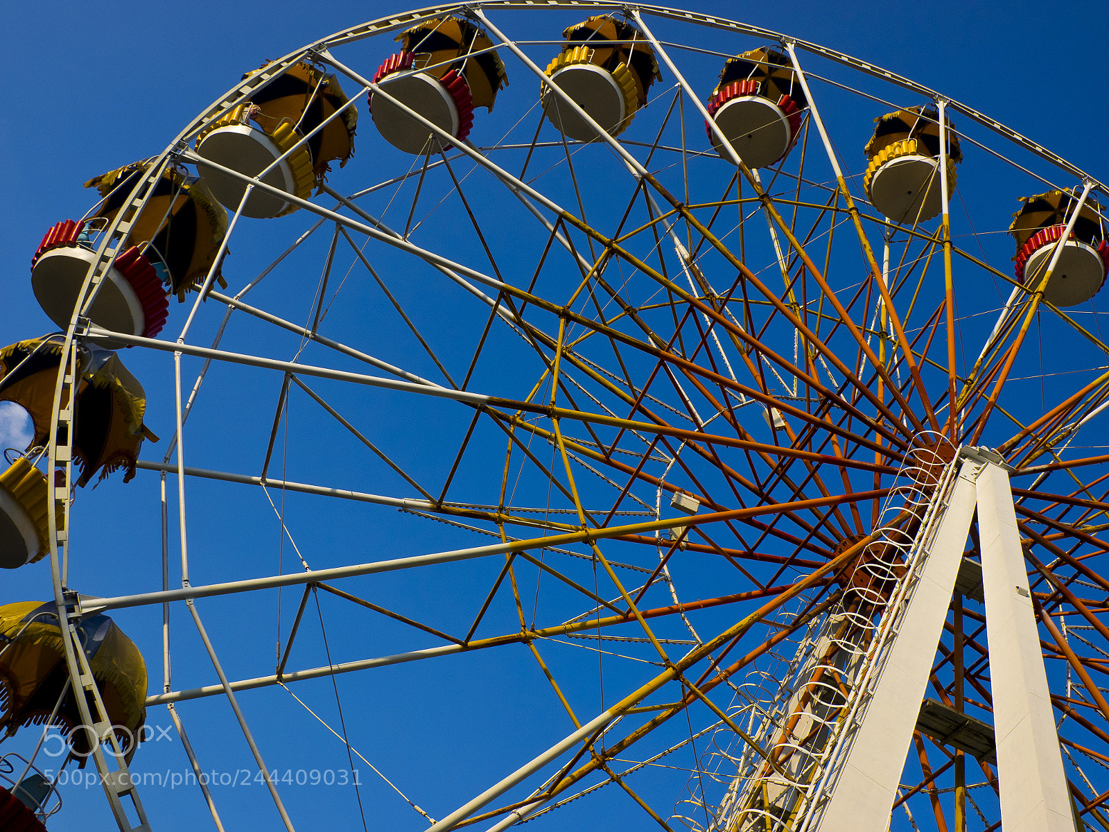 Olympus OM-D E-M1 sample photo. The summer ferris wheel photography