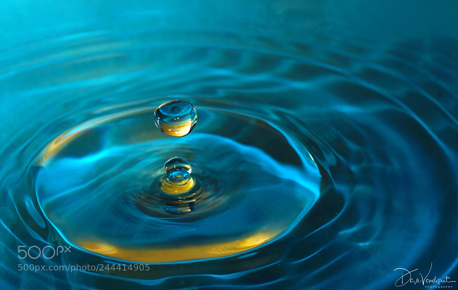 Sony SLT-A77 sample photo. Dripping photography
