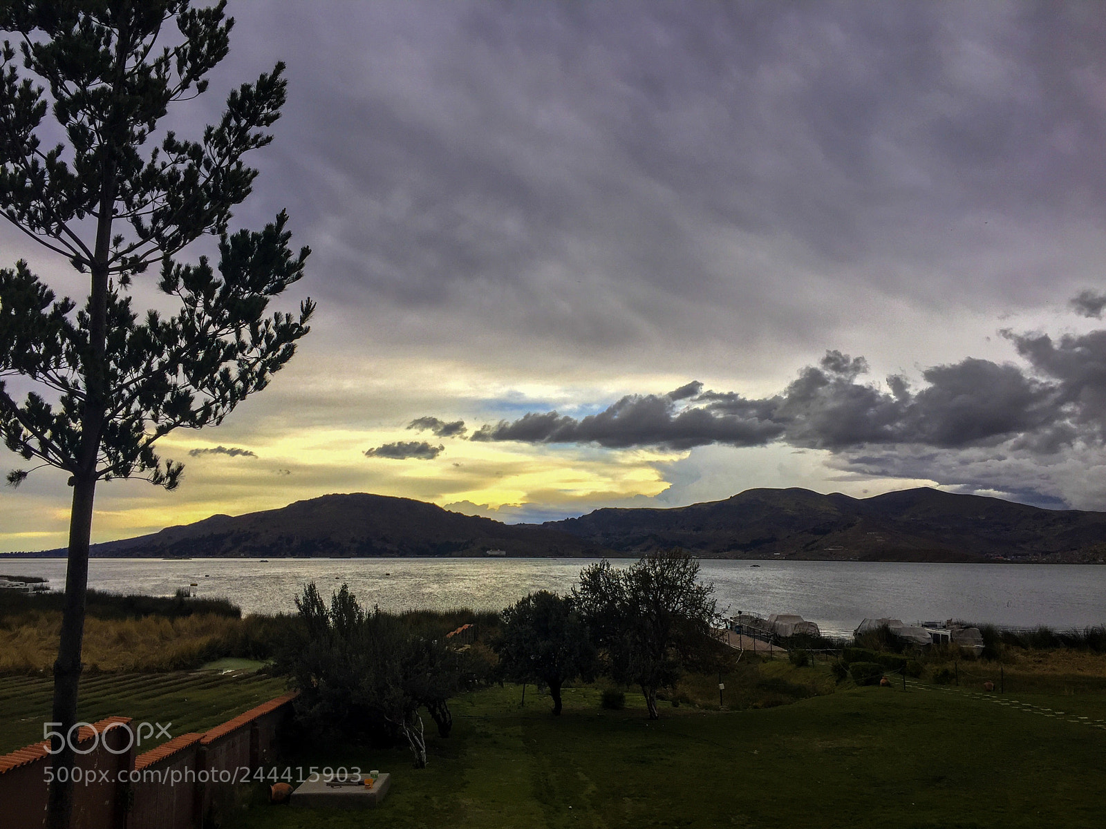 Apple iPhone 6 Plus sample photo. Titicaca lake. photography