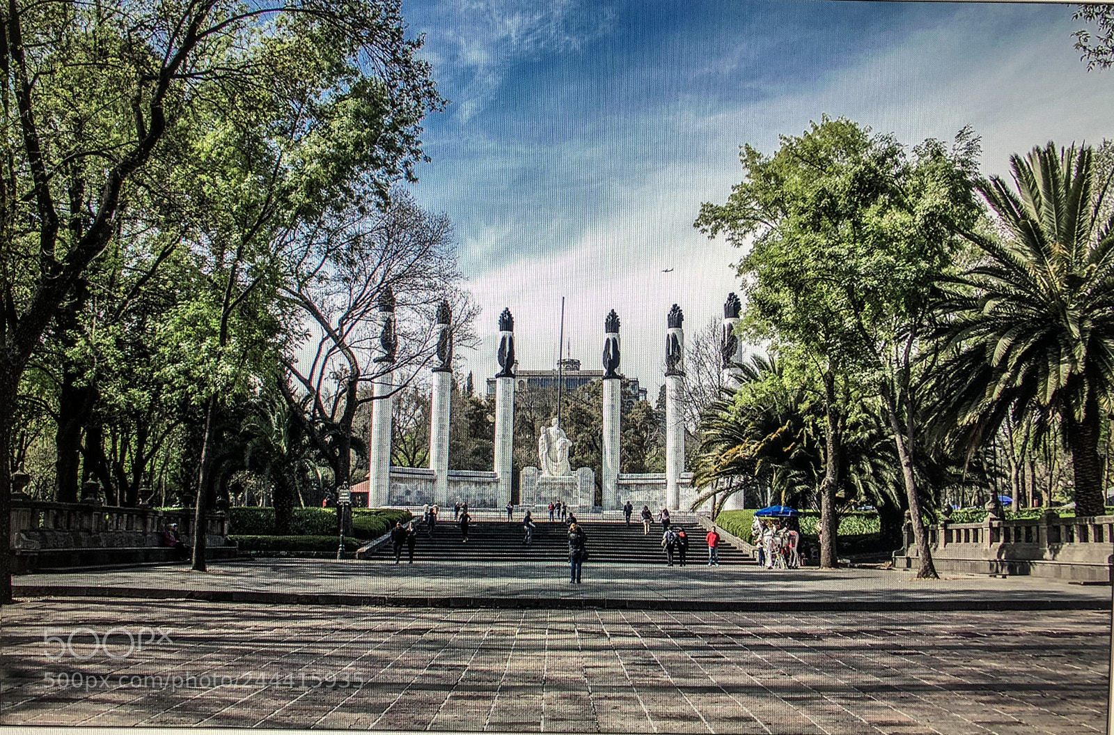 Apple iPhone 8 Plus sample photo. Monumento a los ni photography