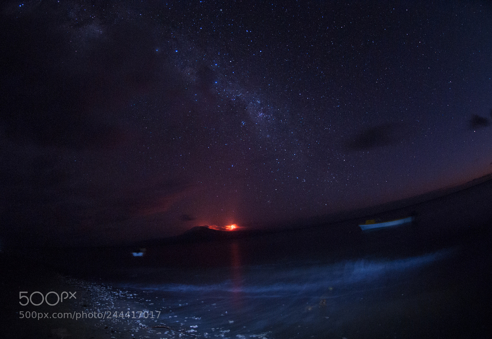 Nikon D300S sample photo. Nightsky over volcano photography