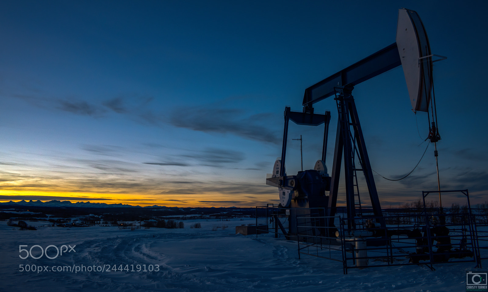 Nikon D810 sample photo. Pumpjack at sunset photography