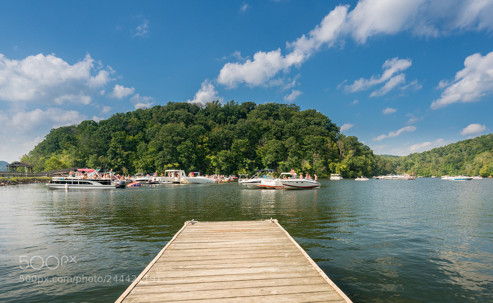 Sony a7R II sample photo. Labor day boating party photography