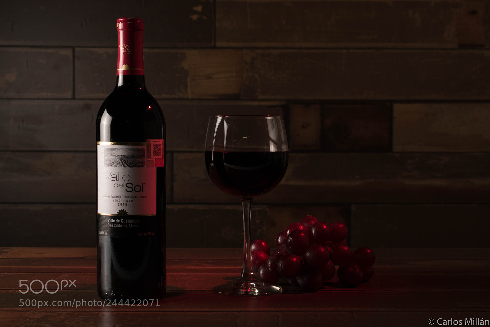 Nikon D5600 sample photo. Vino tinto photography