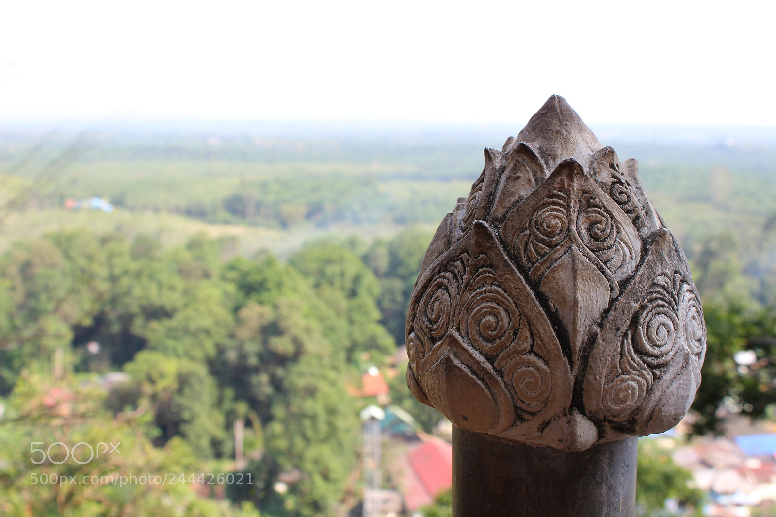 Canon EOS 1300D (EOS Rebel T6 / EOS Kiss X80) sample photo. Tiger cave temple photography