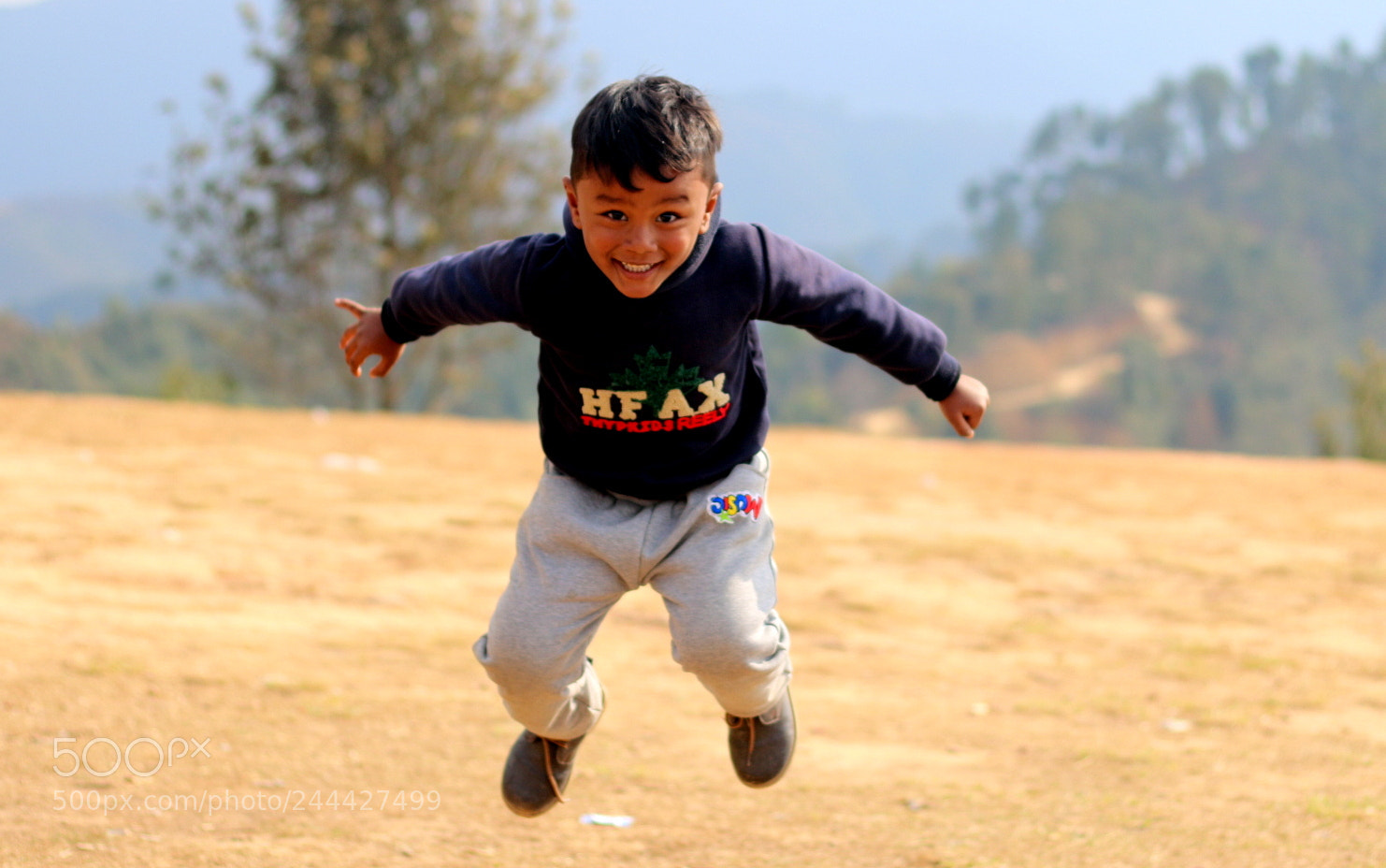 Canon EOS 70D + Canon EF 50mm F1.8 STM sample photo. Happy photography