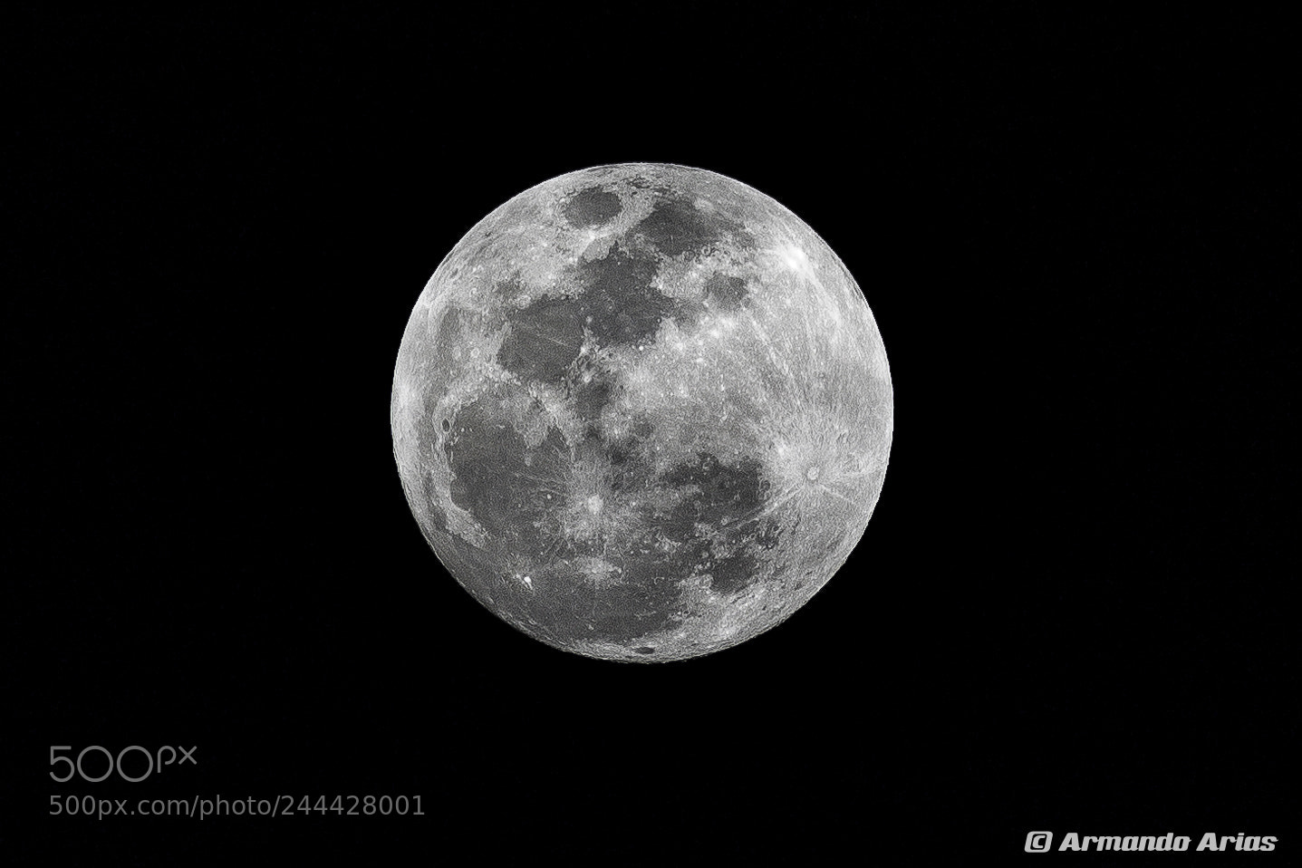 Canon EOS 1300D (EOS Rebel T6 / EOS Kiss X80) sample photo. La luna de hoy photography