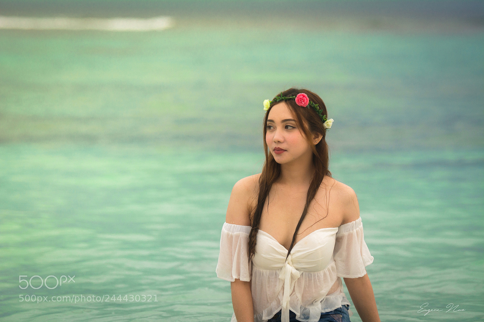 Nikon D7100 sample photo. Lala passing by.. photography