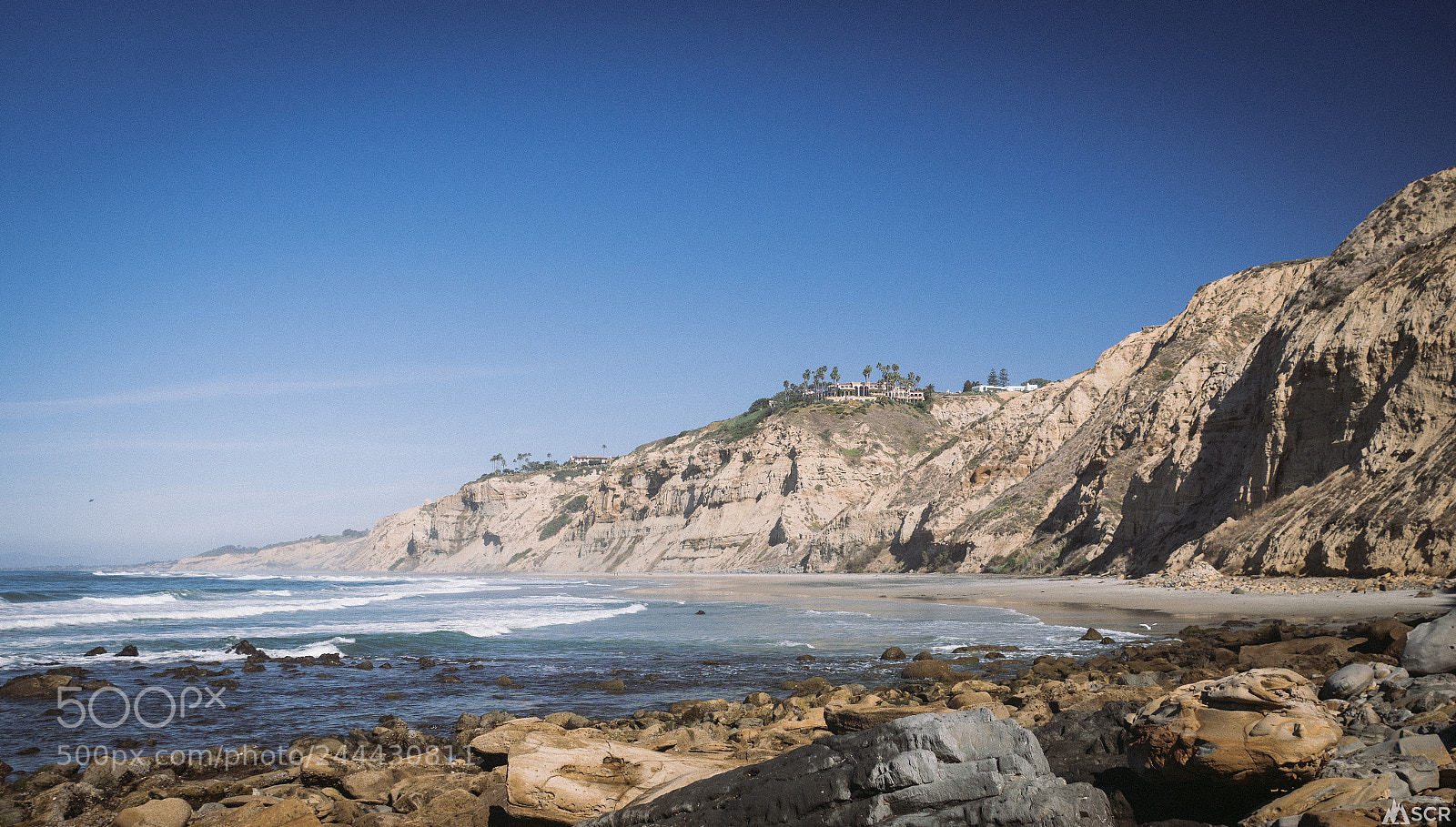 Sony ILCA-77M2 sample photo. Scripps beach photography